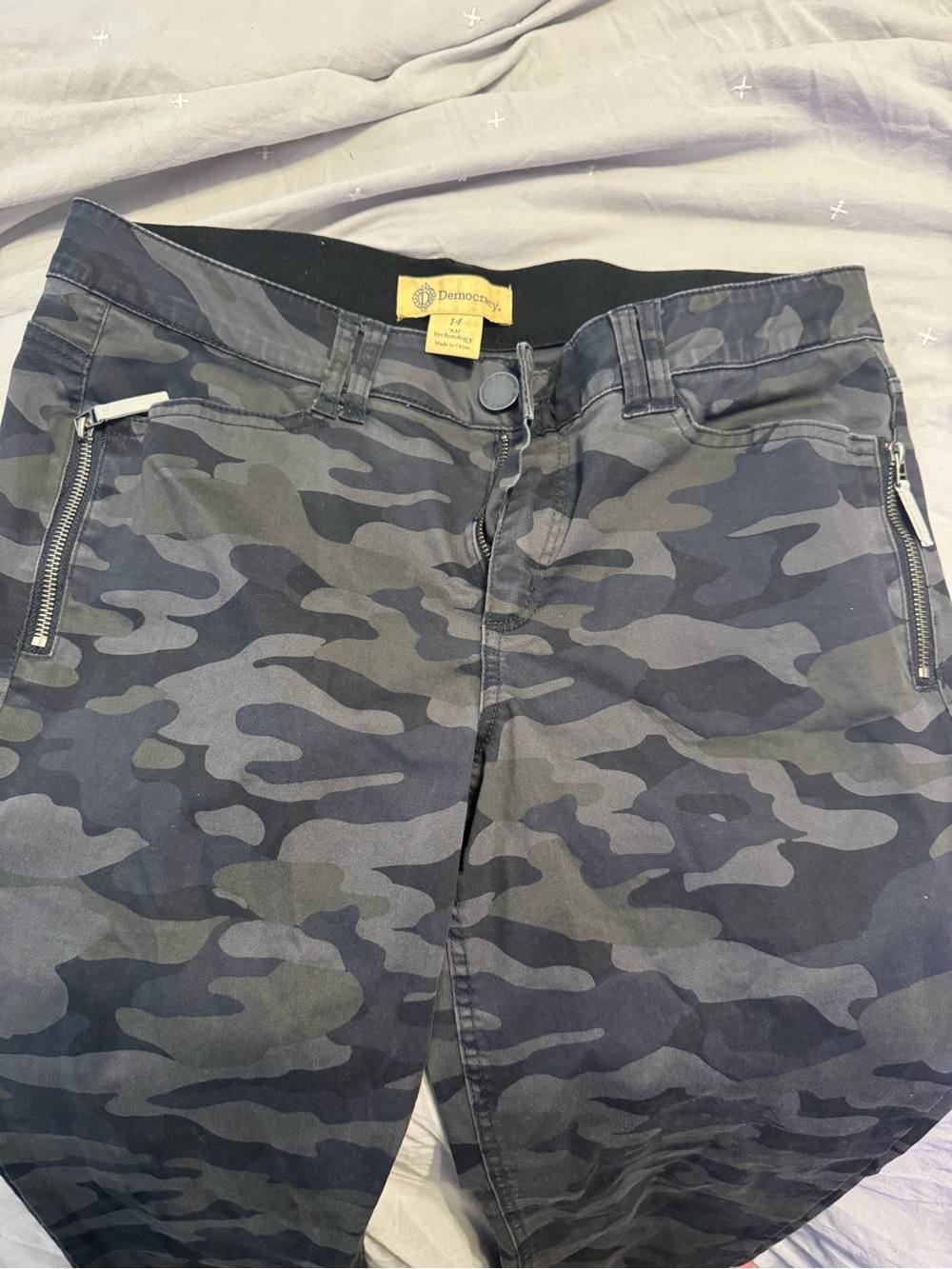 Democracy Women's Camo Skinny Jeans in Black & Gray